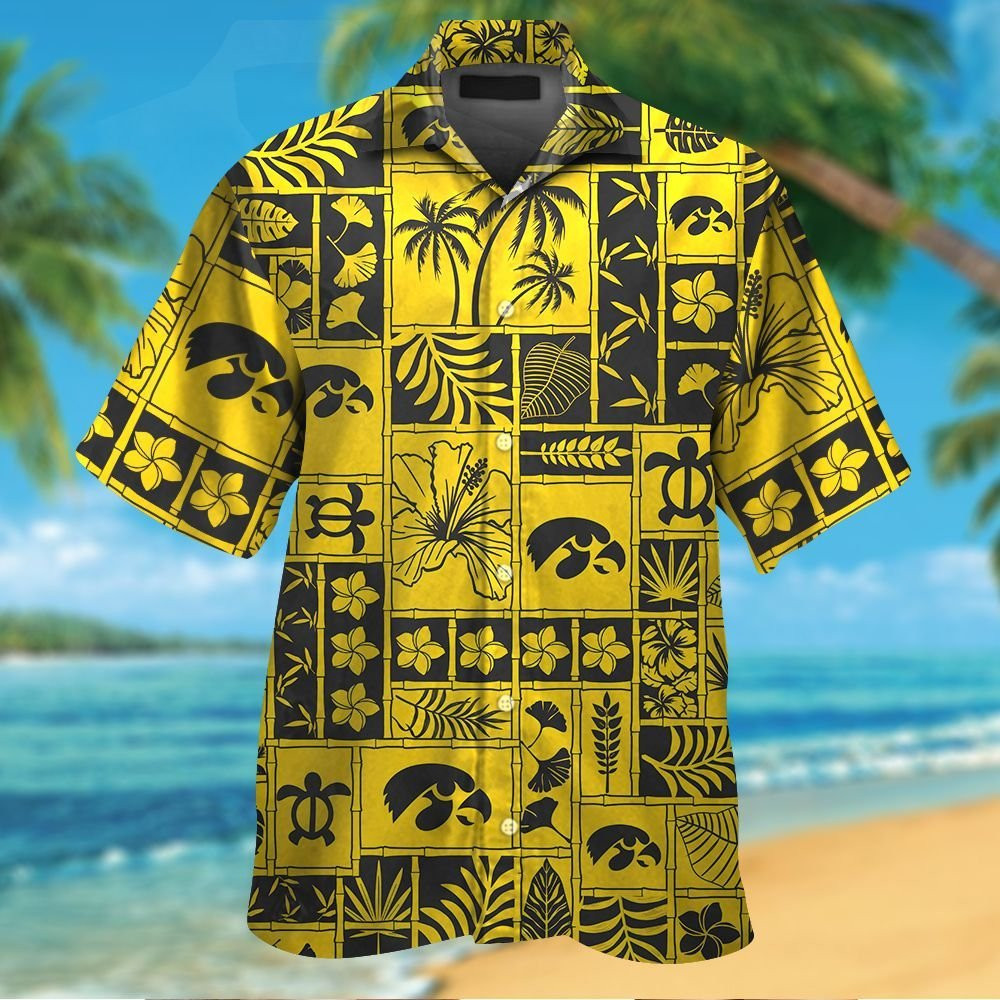 Iowa Hawkeyes Short Sleeve Button Up Tropical Aloha Hawaiian Shirts For Men Women
