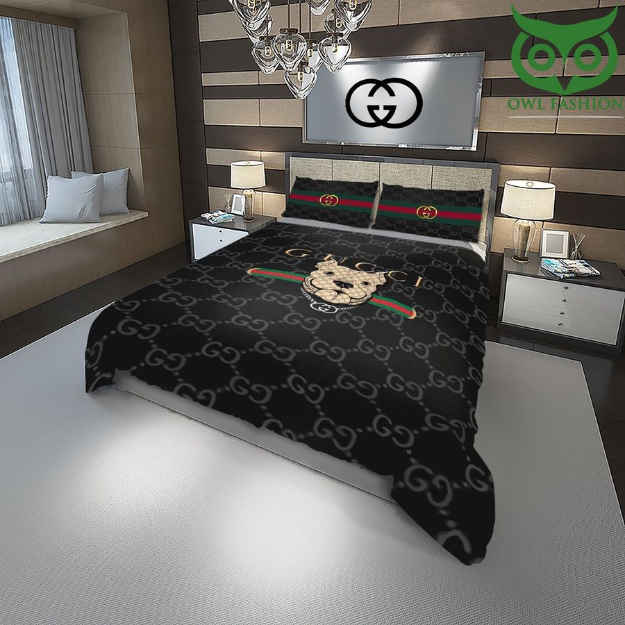 LIMITED EDITION Gucci Bulldog face bedding set limited edition