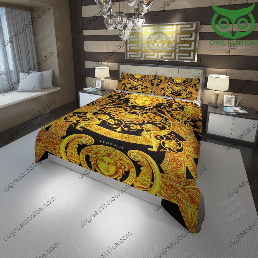 LIMITED EDITION Versace golden pattern luxury bedding set