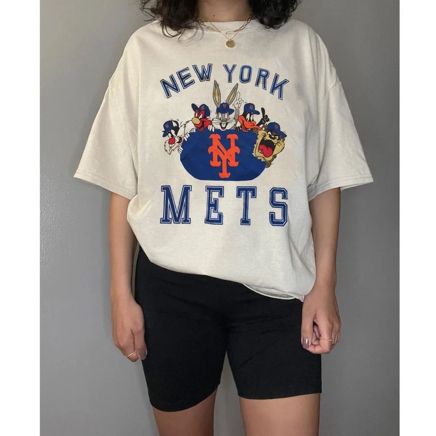 Looney Tunes New York Yankees MLB Vintage Shirt