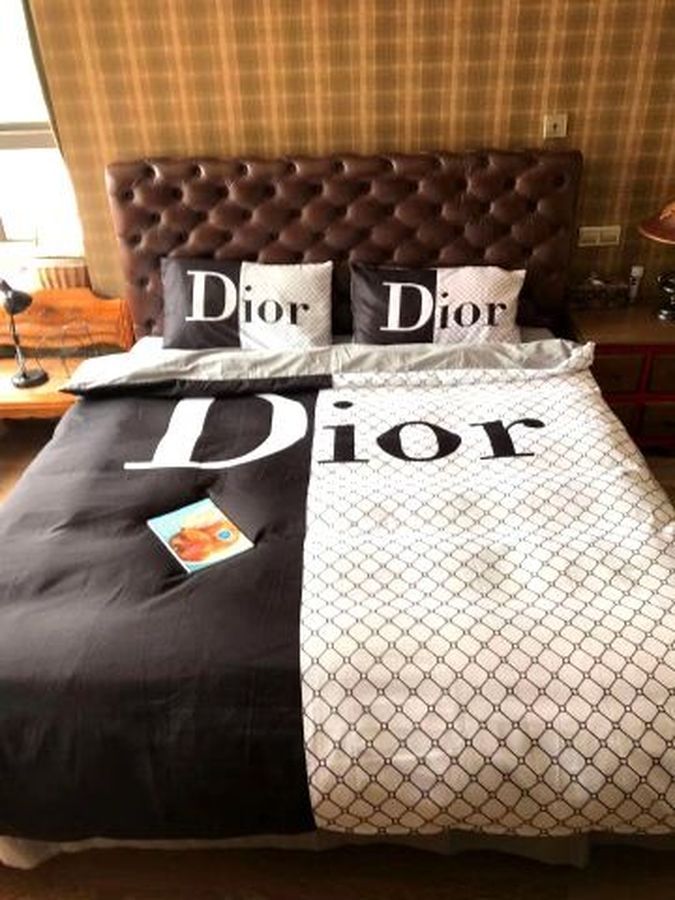Luxury Christian Dior Brand Type 31 Bedding Sets Duvet Cover Dior Bedroom Sets