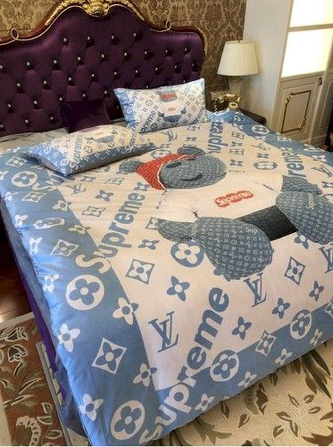 Luxury Lv Supreme 05 Bedding Sets Duvet Cover Bedroom Luxury Brand Bedding Customized Bedroom