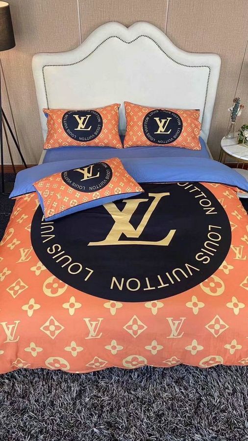 LV Type 94 Bedding Sets Duvet Cover Lv Bedroom Sets Luxury Brand Bedding