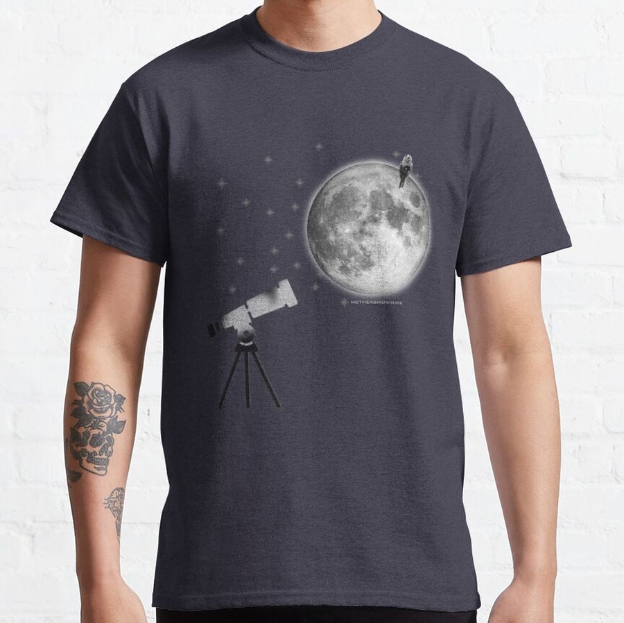 Mother bird is moon Classic T-Shirt