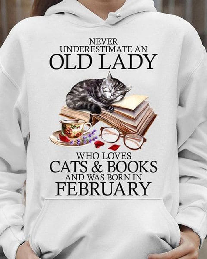 Never Underestimate A Grandma Who Loves Cats And Books And Was Born In June, Birthday Shirt