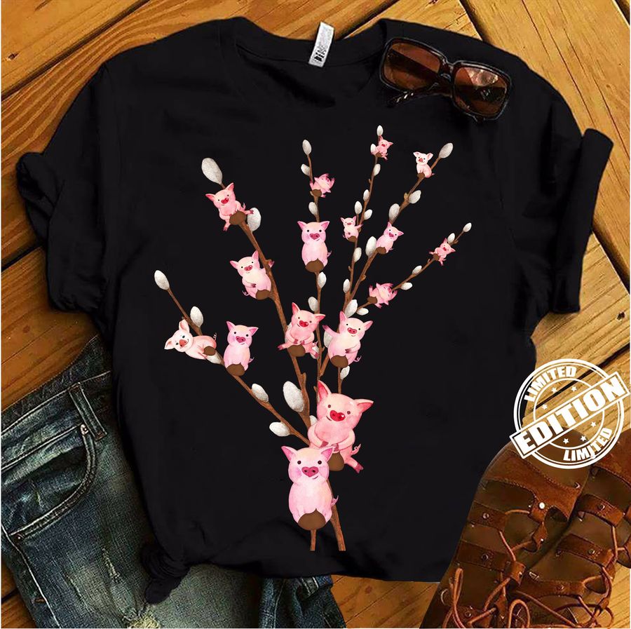 Pig lover, cute pigs – Pig and tree
