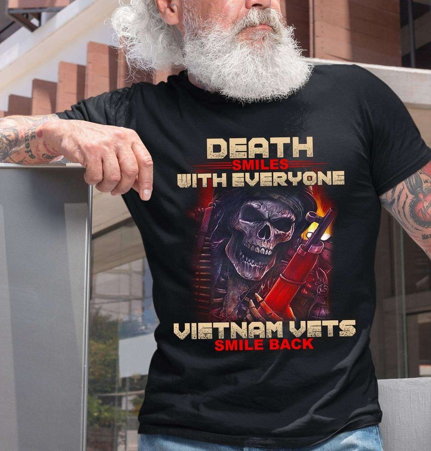 Skull Vets – Death smiles with everyone Vietnam vets smile back
