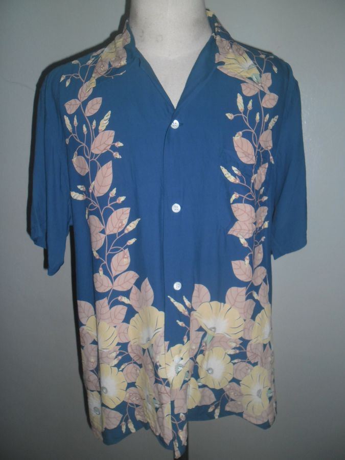 Sun Surf , Blue Rayon Hawaiian Shirt ,Pattern Design Morning Glory ,Toyo Made in Japan  ,Size L , Incredible Condition