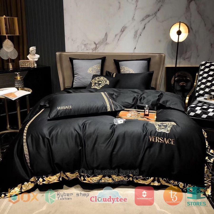 Versace gold logo black Bedding Set – LIMITED EDITION