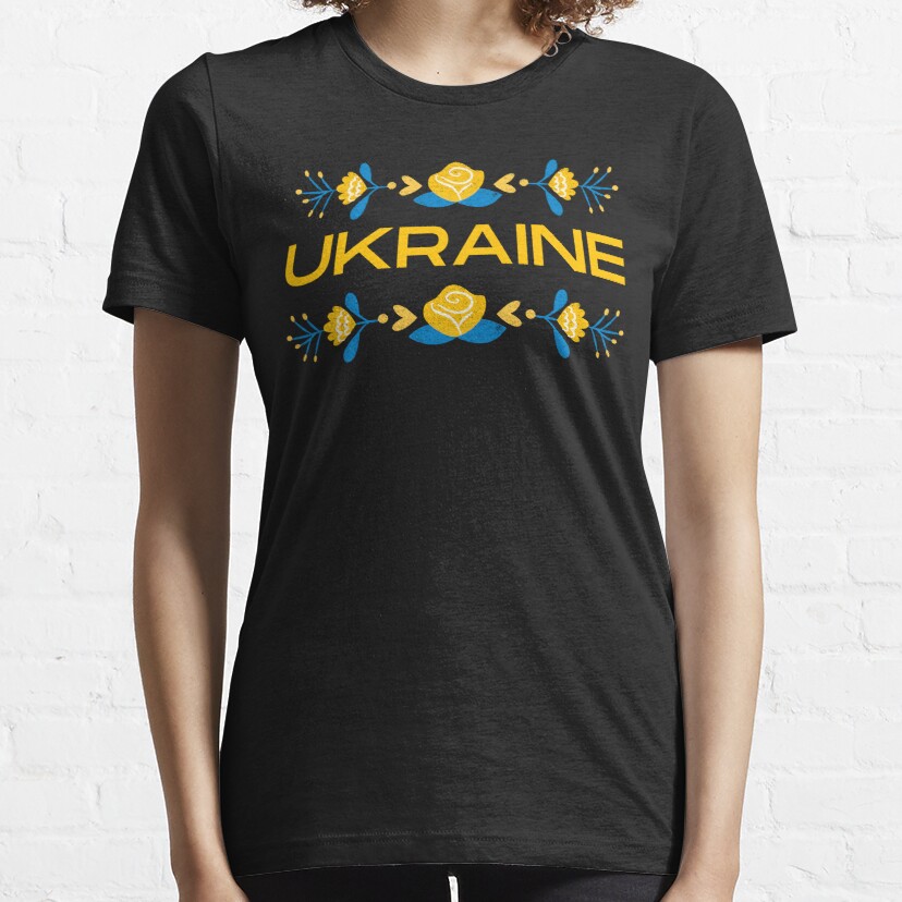 Vintage Ukrainian flag vintage i stand with ukraine vintage  Essential T-Shirt
