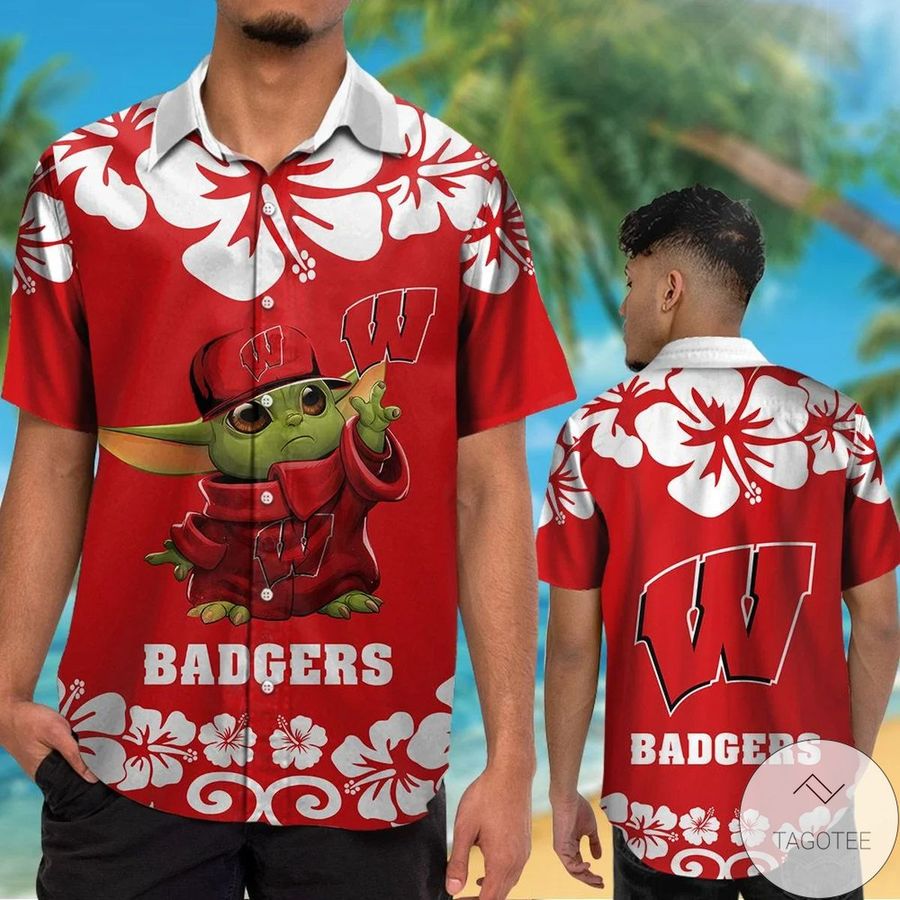 Wisconsin Badgers Baby Yoda Hawaiian Shirt