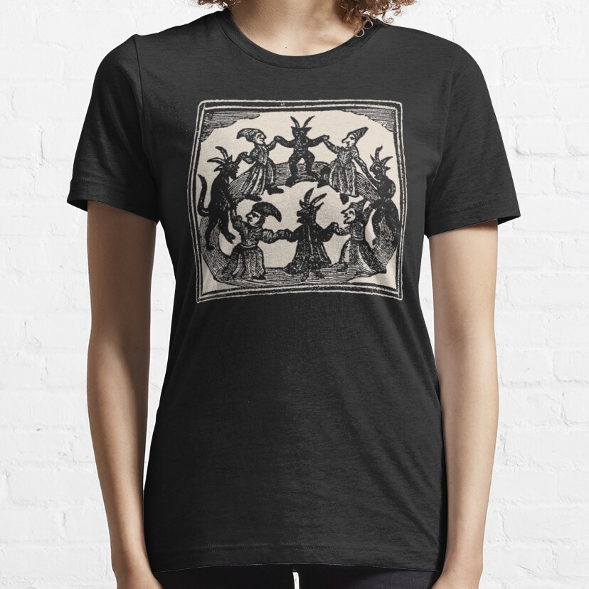 Witches Circle Dance Essential T-Shirt