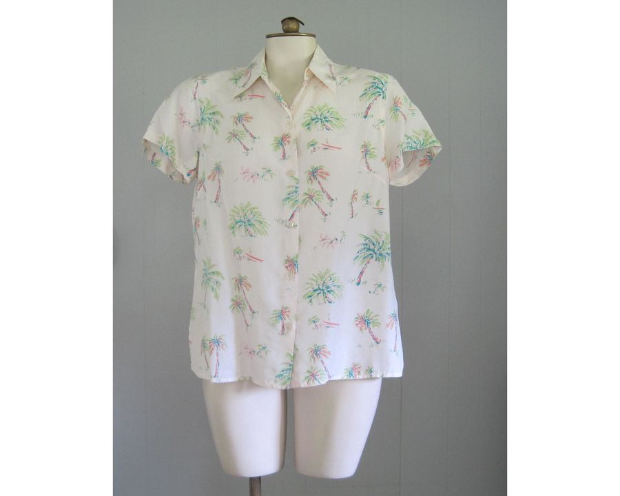 Women's Vintage Liz Claiborne Hawaiian Shirt  1990s Ladies Silk Aloha Tiki Blouse  Pure Silk 90s Hawaiian Size Small Shirt