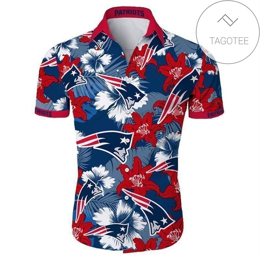 Apparel New England Patriots Authentic Hawaiian Shirt 2022 Tropical Flower Short Sleeve
