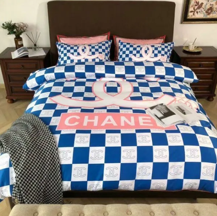 Chanel White And Blue Caro Bedding Set Queen.png