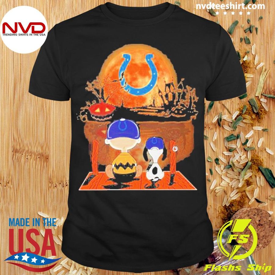 Charlie Brown And Snoopy Watching Indianapolis Colts Halloween 2022 Shirt