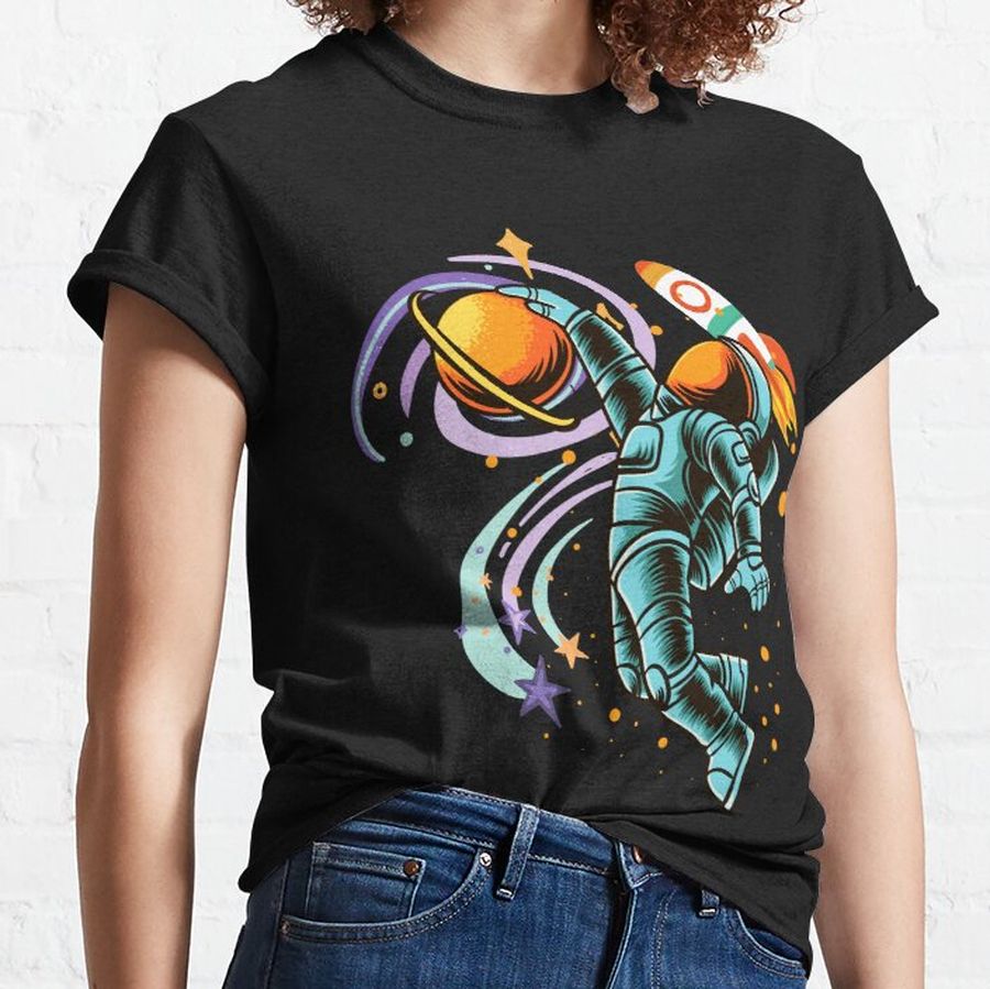 Cool Astronaut Planet scores Classic T-Shirt
