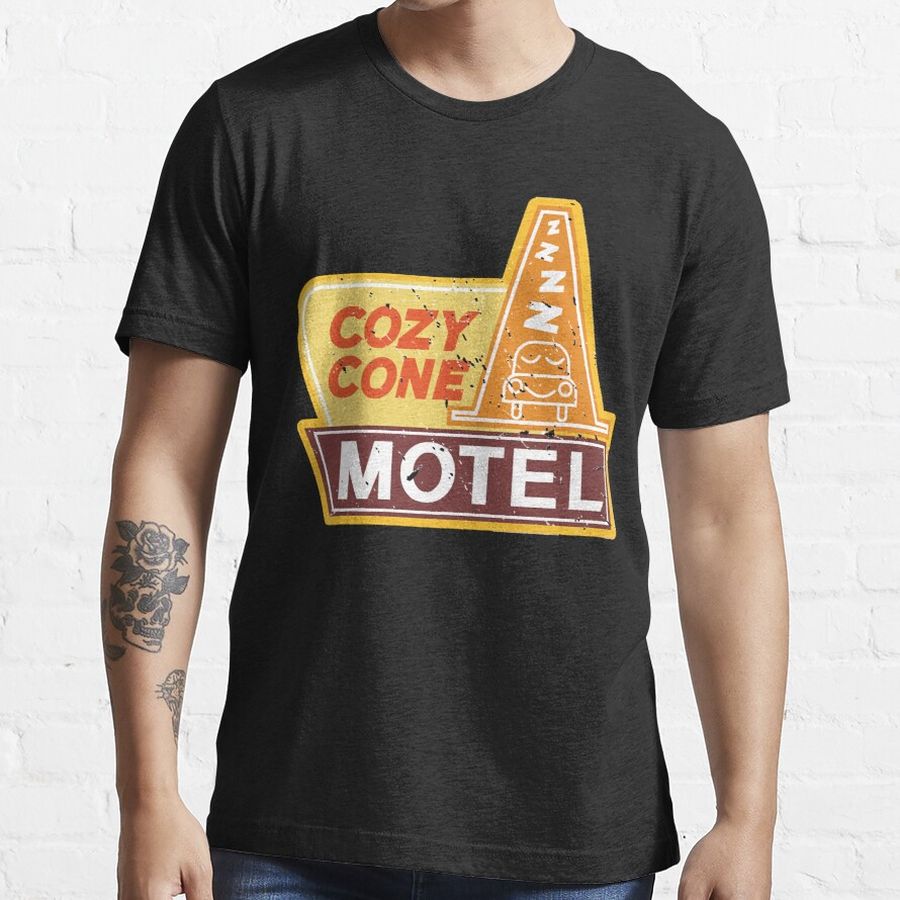 Cozy Cone Motel   Distressed Classic  Essential T-Shirt