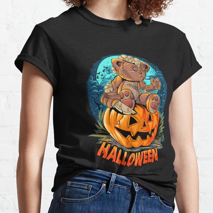 cute halloween teddy bear with a knife sitting on a pumpkin Classic T-Shirt