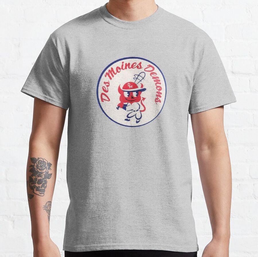 Des Moines Demons Vintage Minor League Baseball Classic T-Shirt
