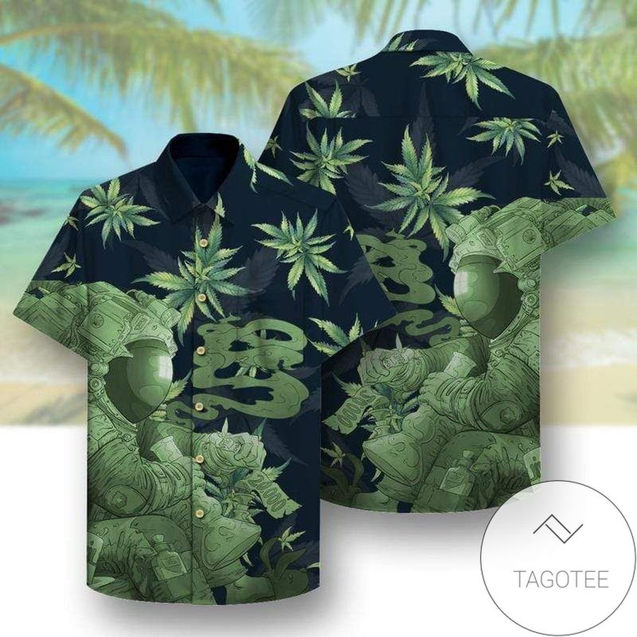 Discover Cool Hawaiian Aloha Shirts Weed Super Stoned Astronaut
