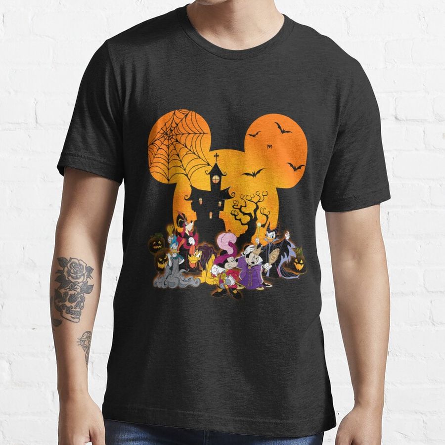 Halloween Mouse And Friends Essential T-Shirt