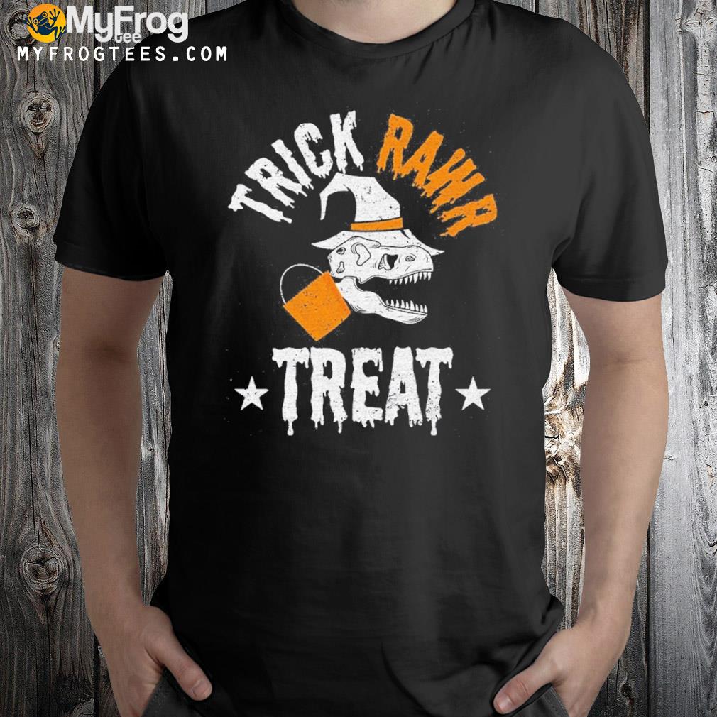 Halloween trick rawr treat dinosaur pun shirt