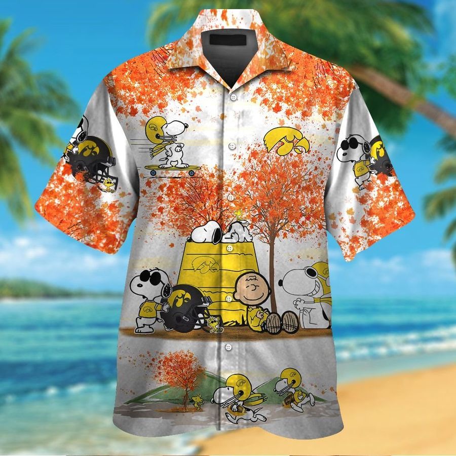 Iowa Hawkeyes Snoopy Autumn Short Sleeve Button Up Tropical Aloha Hawaiian Shirts For Men Women