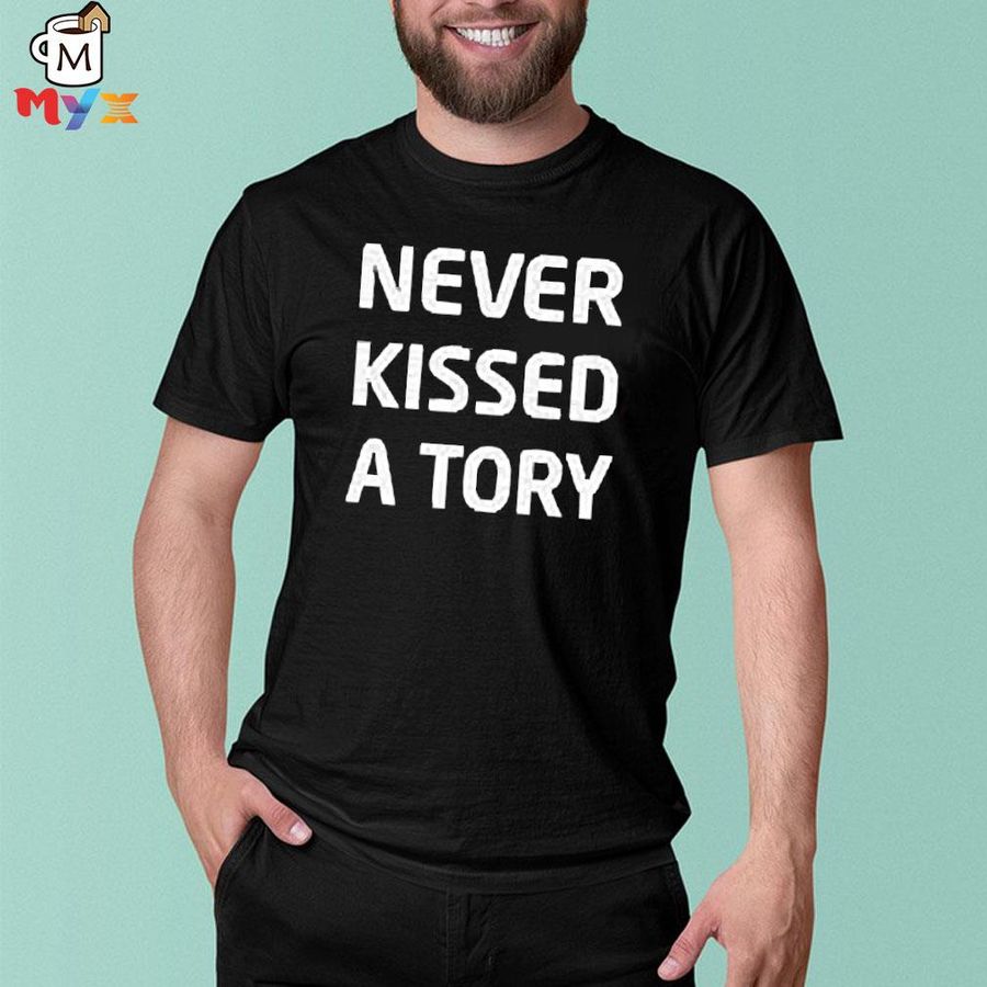 Lucy powell mp never kissed a tory shirt