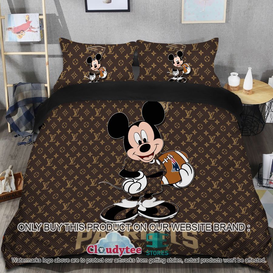 NFL New England Patriots Mickey Louis Vuitton Brown Bedding Set – LIMITED EDITION