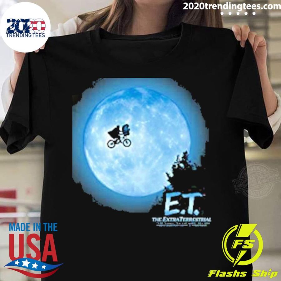 Nice eT The Extra Terrestrial Moon ET T-shirt