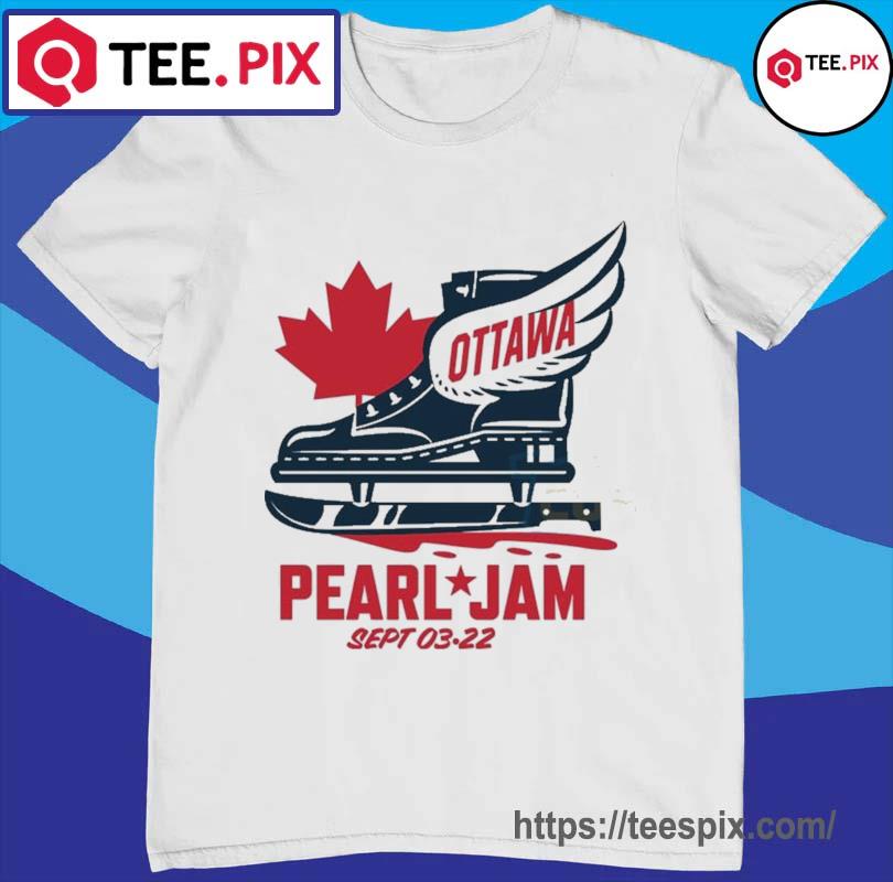 Pearl Jam Ottawa Sept 3 2022 with Pluralone Canadian Tire Centre ON T-Shirt