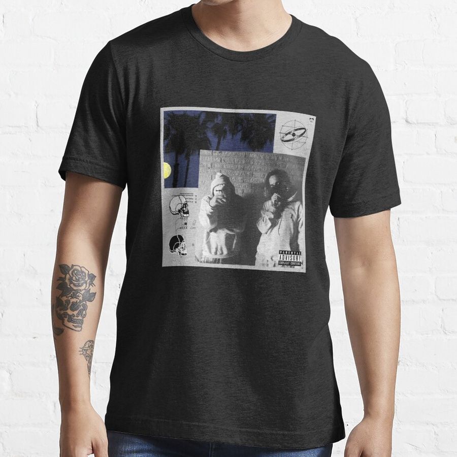 $UICIDEBOY$ SUICIDEBOYS ALBUM COVER NOW THE MOON'S RISING Essential T-Shirt
