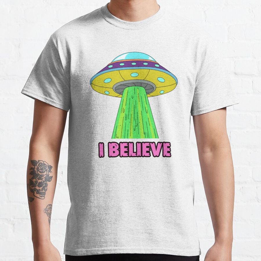 Alien Ufo Classic T-Shirt