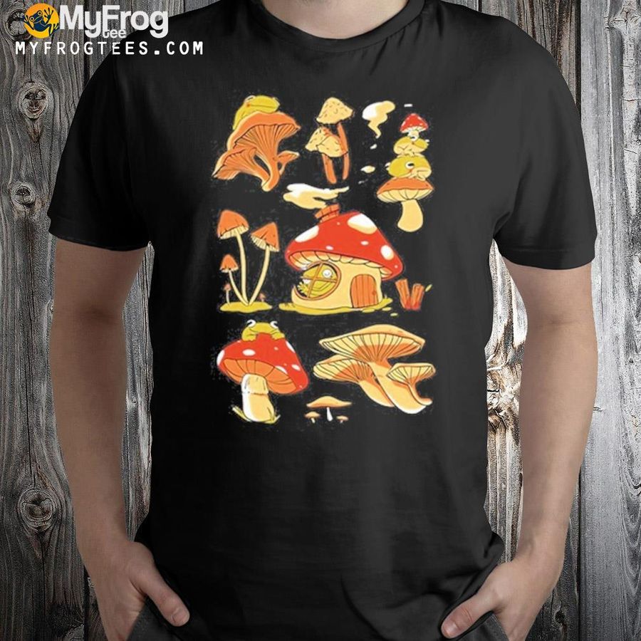 Boomerna mushroom frog shirt
