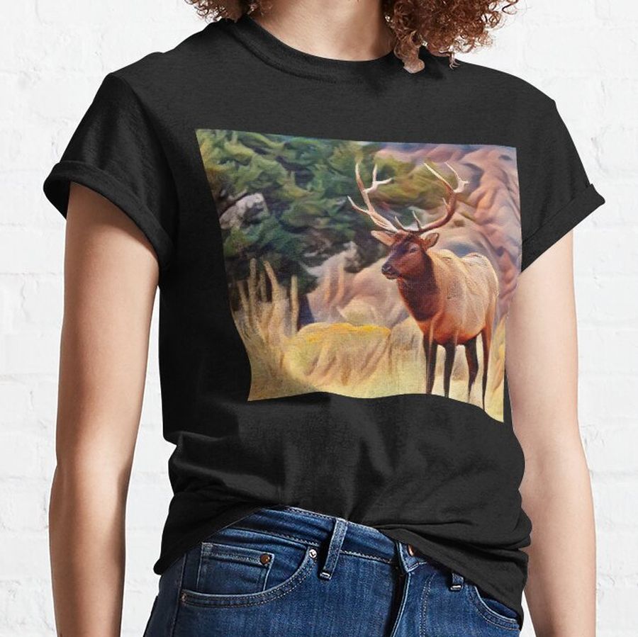 Bull elk in Mammoth Hot Springs Classic T-Shirt