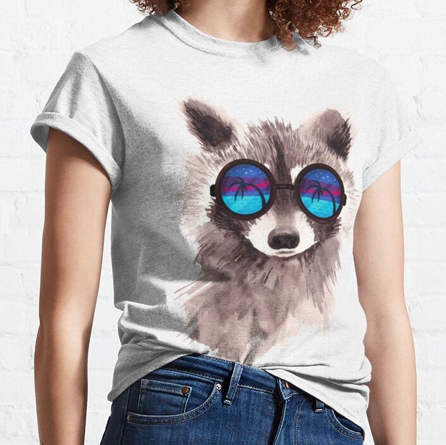 Chill Raccoon Sunny Day Sunglasses Classic T-Shirt