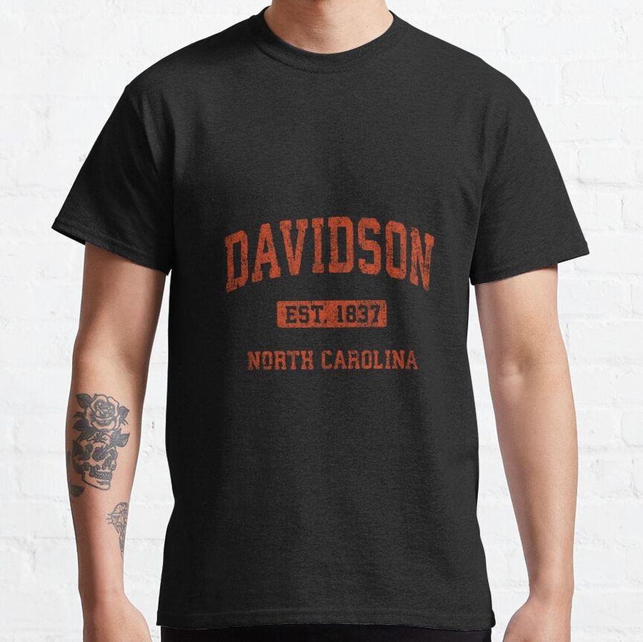 Davidson North Carolina Nc Vintage Athletic Sports Design Classic T-Shirt