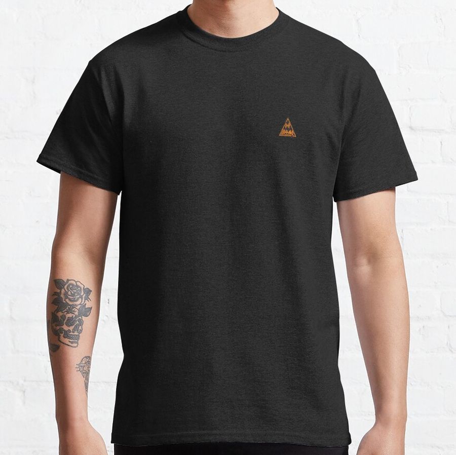 Def Leppard Triangle Pocket Classic T-Shirt