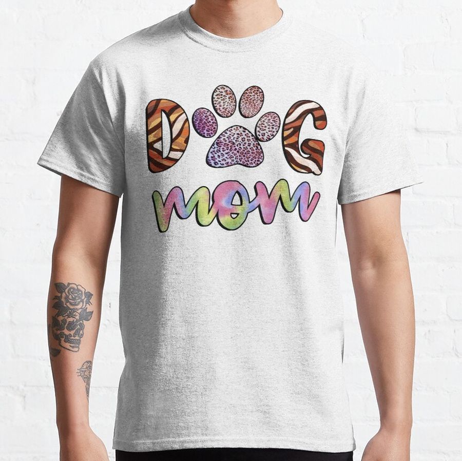 Dog Mom, Funny Leopard Dog Paw Print Classic T-Shirt
