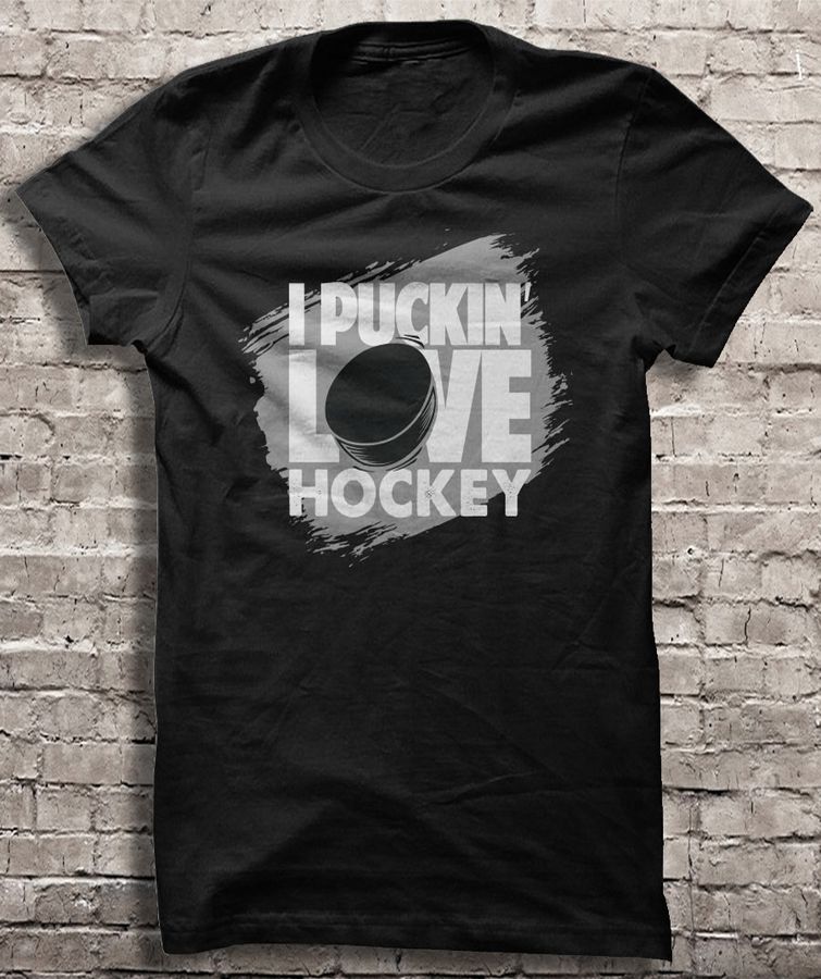 I Puckin Love Hockey Tee Shirt
