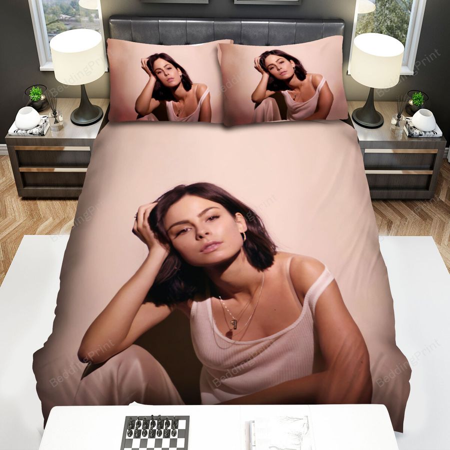 Lena Meyer-Landrut Attractive Bed Sheets Spread Comforter Duvet Cover Bedding Sets