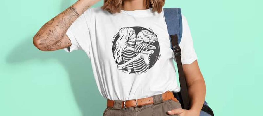 Lesbian Skeleton Love LGBT T-Shirt