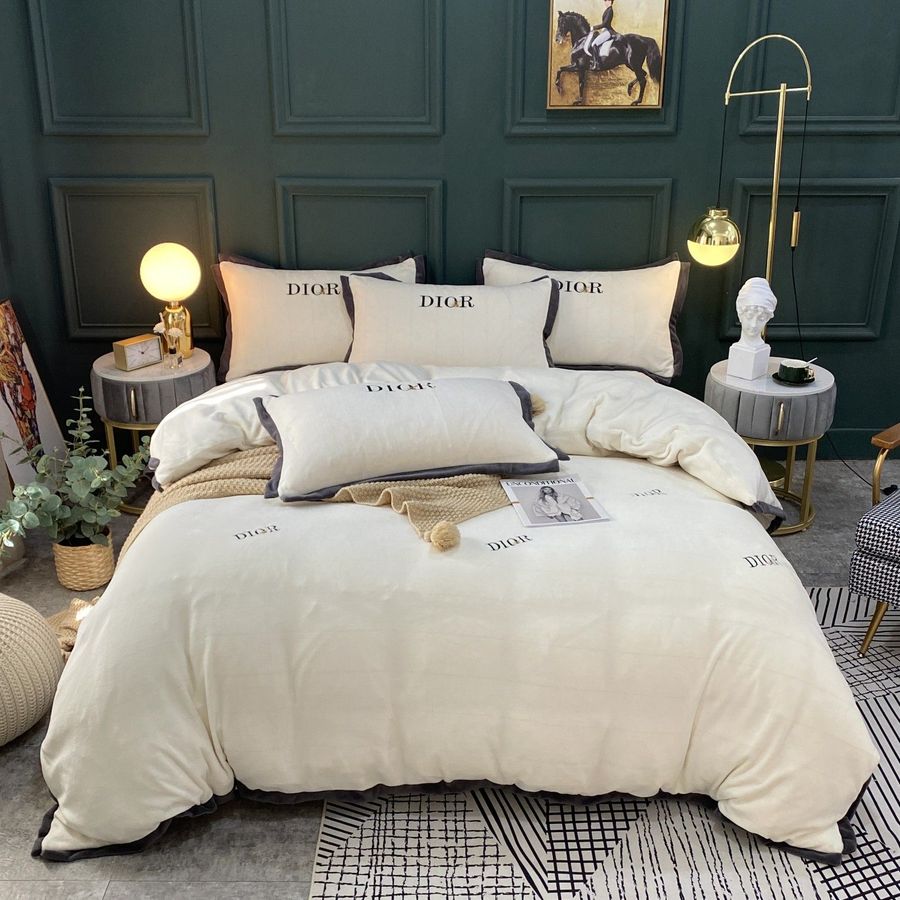 Luxury Christian Dior Brand Type 05 Bedding Sets Duvet Cover Dior Bedroom Sets