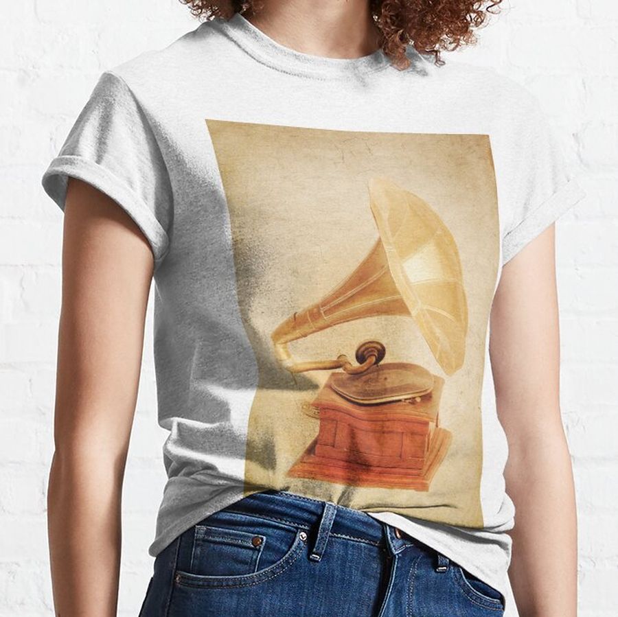 Old vintage gold gramophone photo. Classical sound Classic T-Shirt