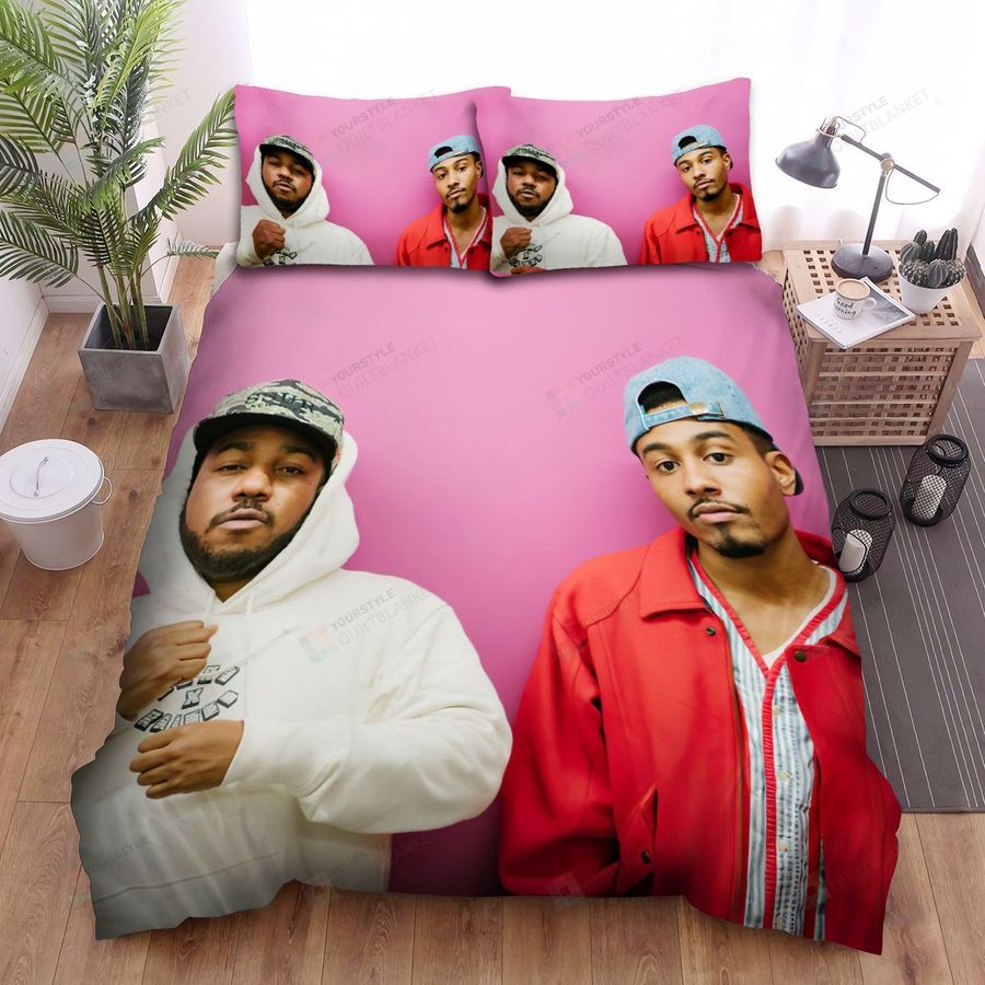 The Cool Kids Portrait Of The Band On Pink Background Bed Sheets Spread Comforter Duvet Cover Bedding Sets