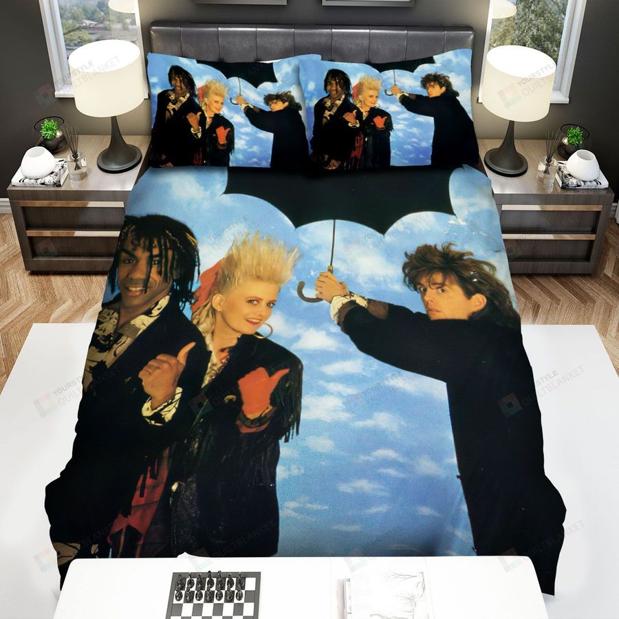 Thompson Twins A Man Is Holding An Umbrella Bed Sheets Spread Comforter Duvet Cover Bedding Sets